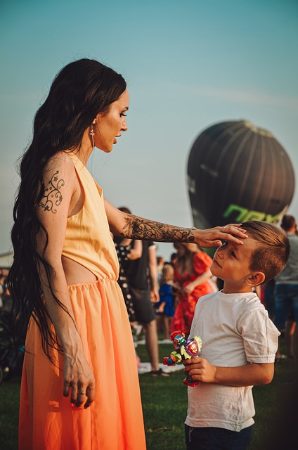 为吸引车迷 为吸引车迷