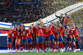 评论员的热 评论员的热