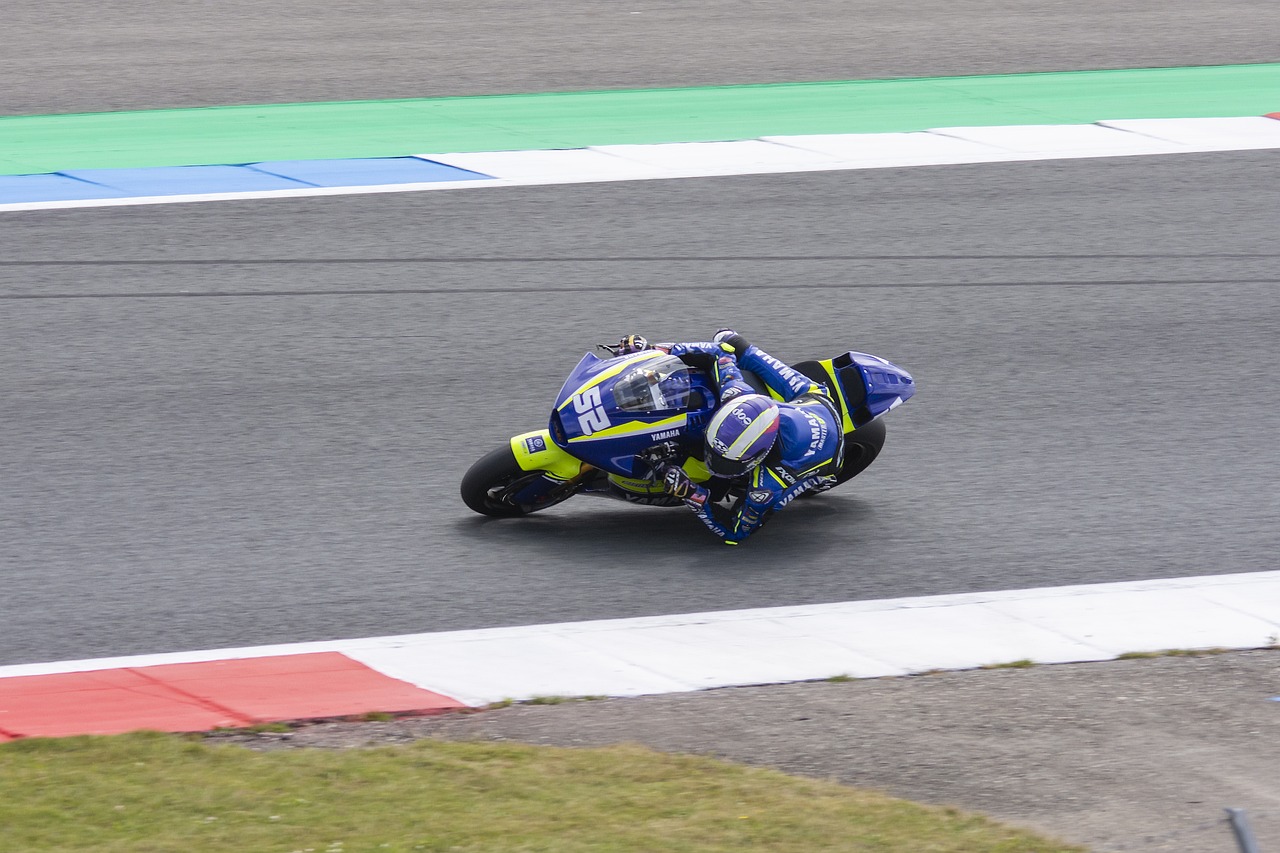 不仅仅是战 不仅仅是战